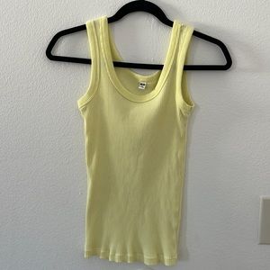 Uniqlo women size XS yellow tank top